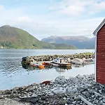 Holiday home 8 Person In *